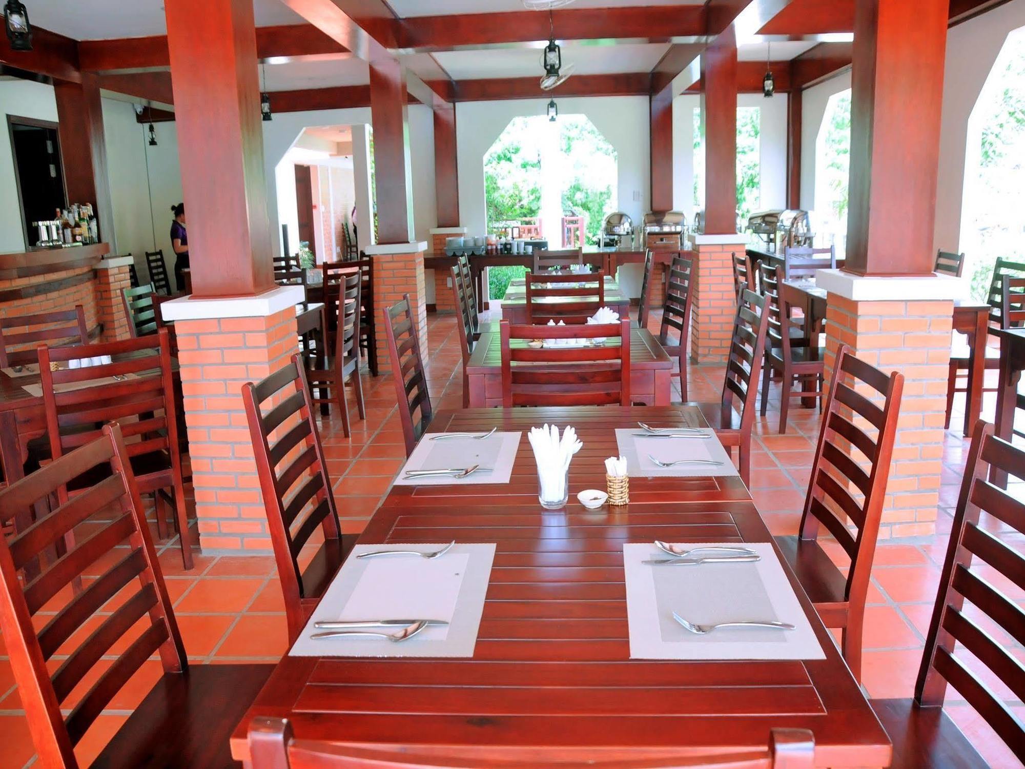 Vela Phu Quoc Resort Exterior photo