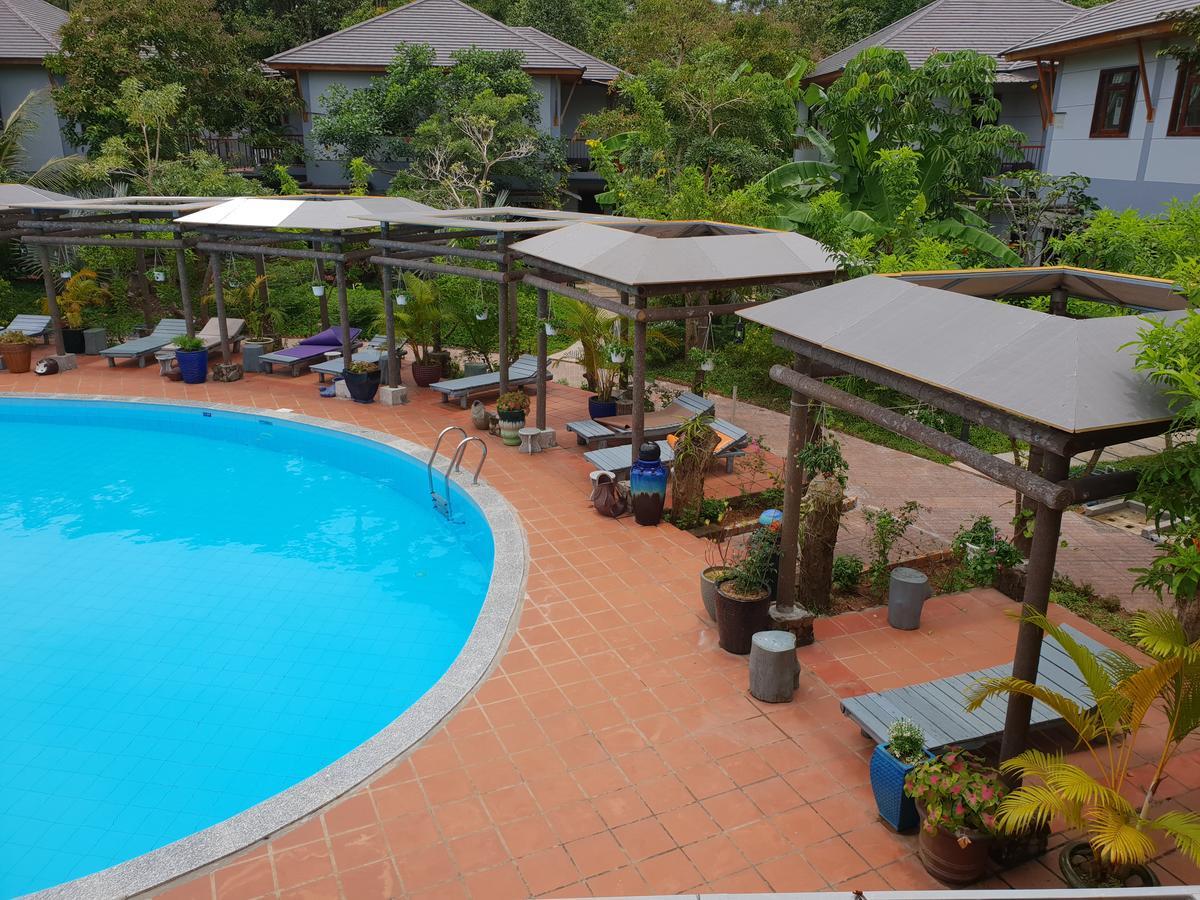 Vela Phu Quoc Resort Exterior photo